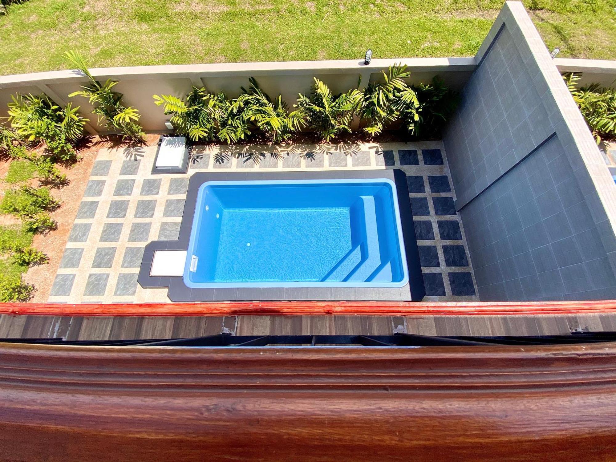 Blue Aura Pool Villa Nai Yang Beach Esterno foto